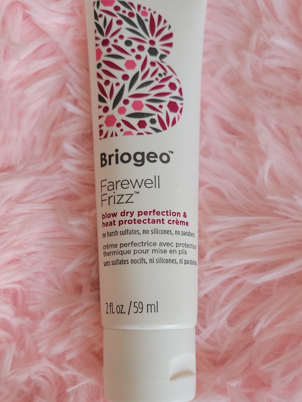 Briogeo Farewell Frizz Heat Protectant Crème - White & Pink
